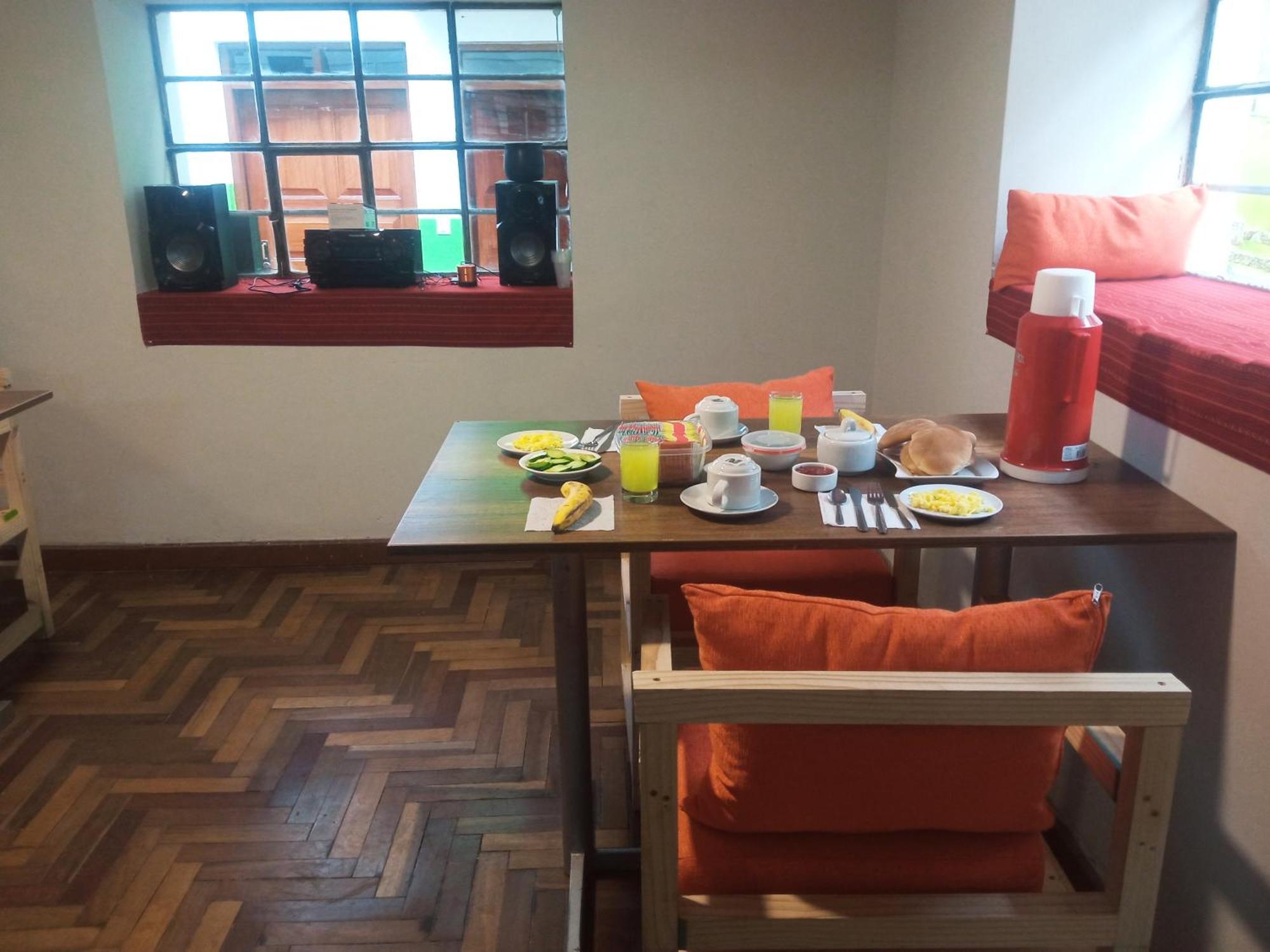 Hostel Tupac Yupanqui House Cusco Ngoại thất bức ảnh