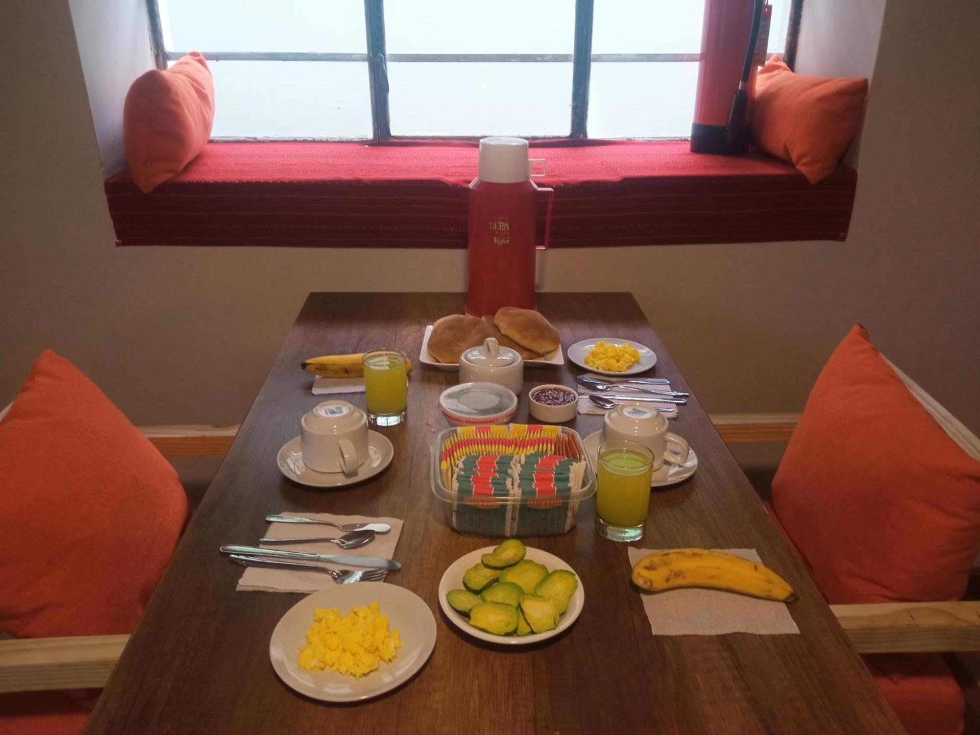 Hostel Tupac Yupanqui House Cusco Ngoại thất bức ảnh