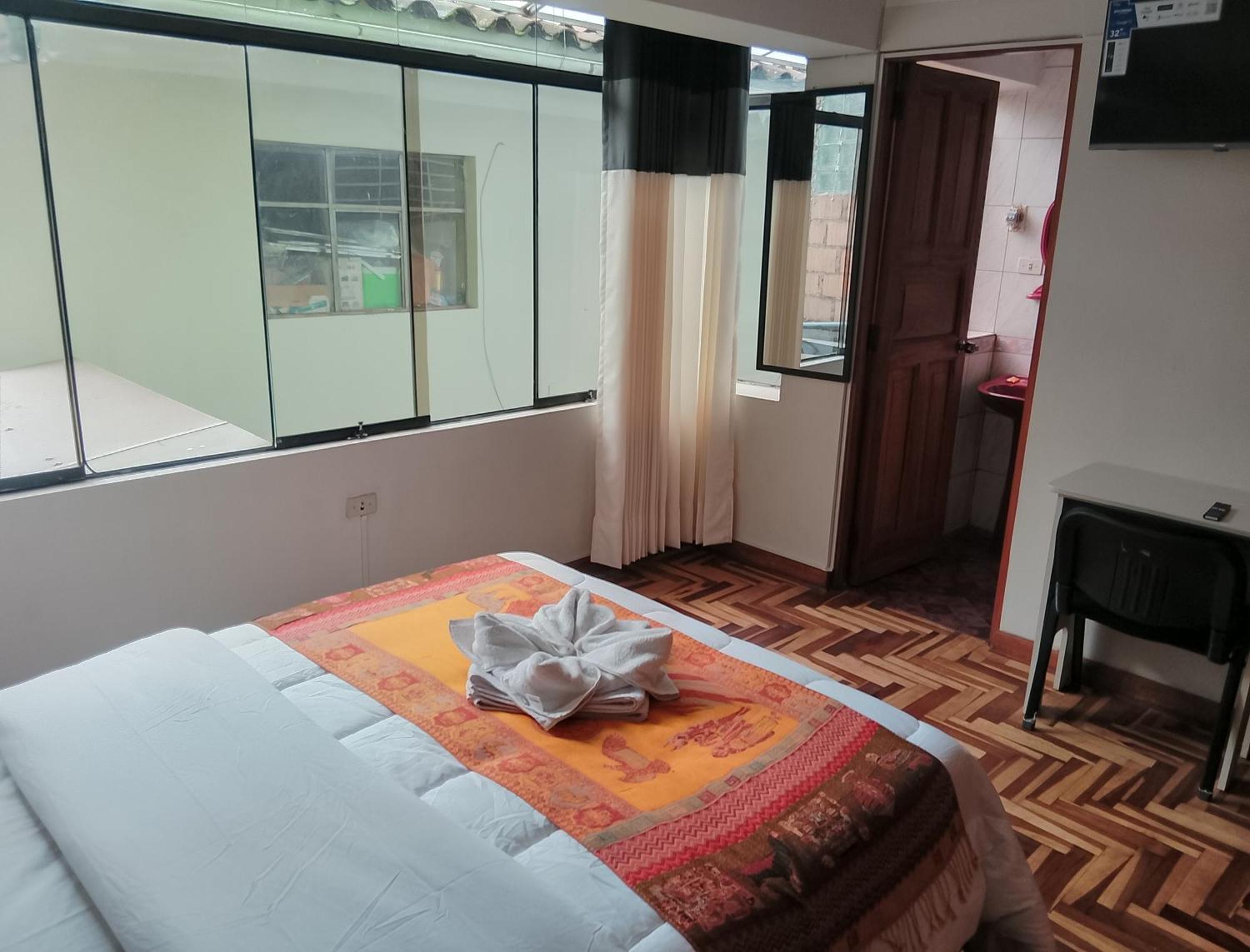 Hostel Tupac Yupanqui House Cusco Ngoại thất bức ảnh