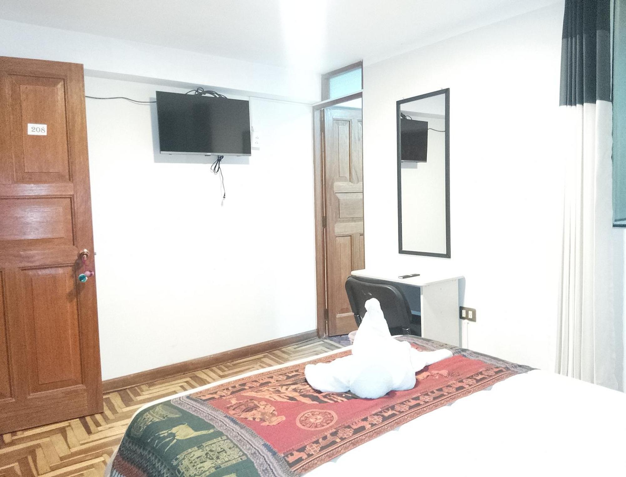 Hostel Tupac Yupanqui House Cusco Ngoại thất bức ảnh